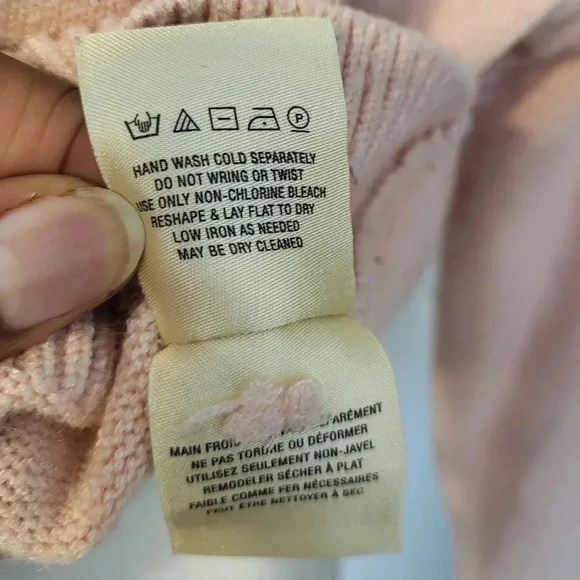 Anthropologie Moth Off Shoulder Super Soft Pink Sweater(XS) - Picture 9 of 11